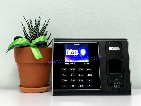 May-cham-cong-Ronald-Jack-RJ3500-ban-wifi May-cham-cong-Ronald-Jack-RJ3500-ban-wifi