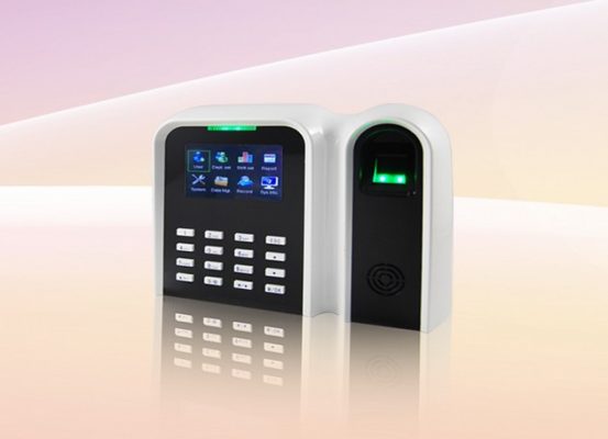 Máy Chấm Công Vân Tay Và Thẻ Cảm Ứng GIGATA T9