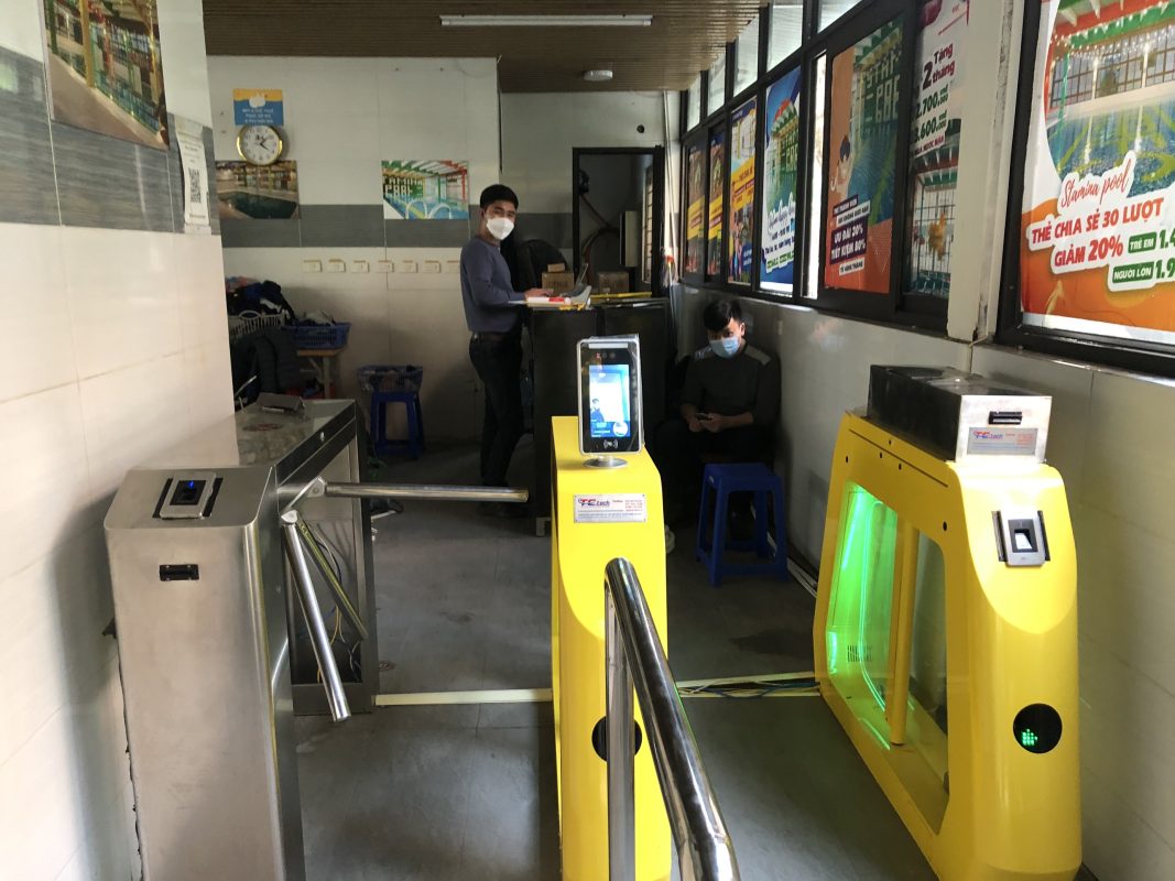 Máy chấm công cho doanh nghiệp
