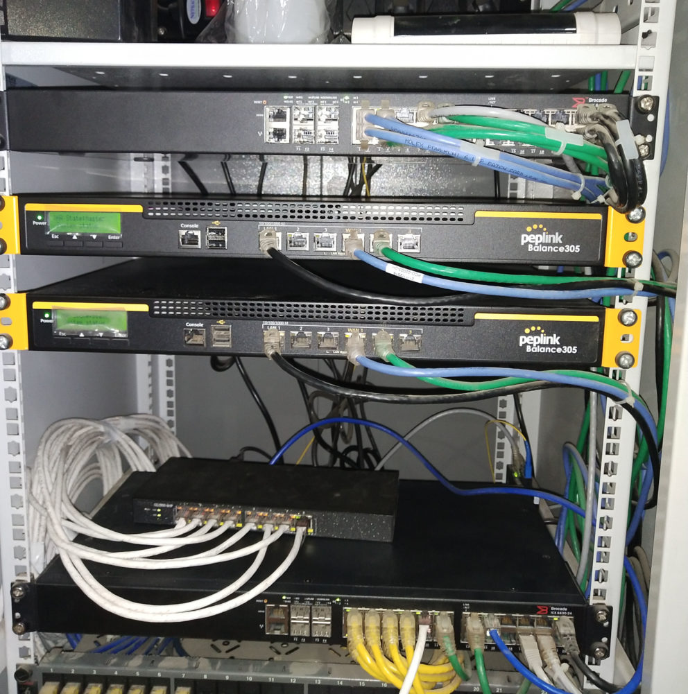 Thiết bị Router Peplink Balance 305_5