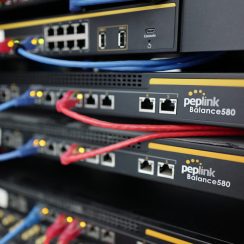 Thiết bị Router Peplink Balance 580