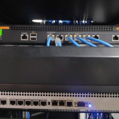 Thiết bị Router Peplink Balance 580