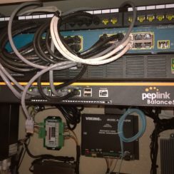 Thiết bị Router Peplink Balance 580