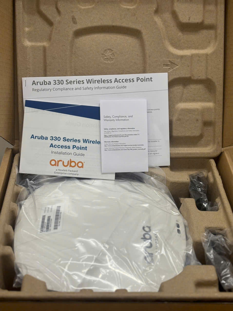 Thiết bị mạng WiFi Aruba AP-335_5 Thiết bị mạng WiFi Aruba AP-335