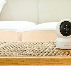 Camera WiFi Ezviz H6C 2MP Đàm Thoại 2 Chiều