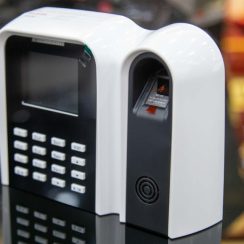 Máy Chấm Công Vân Tay T9