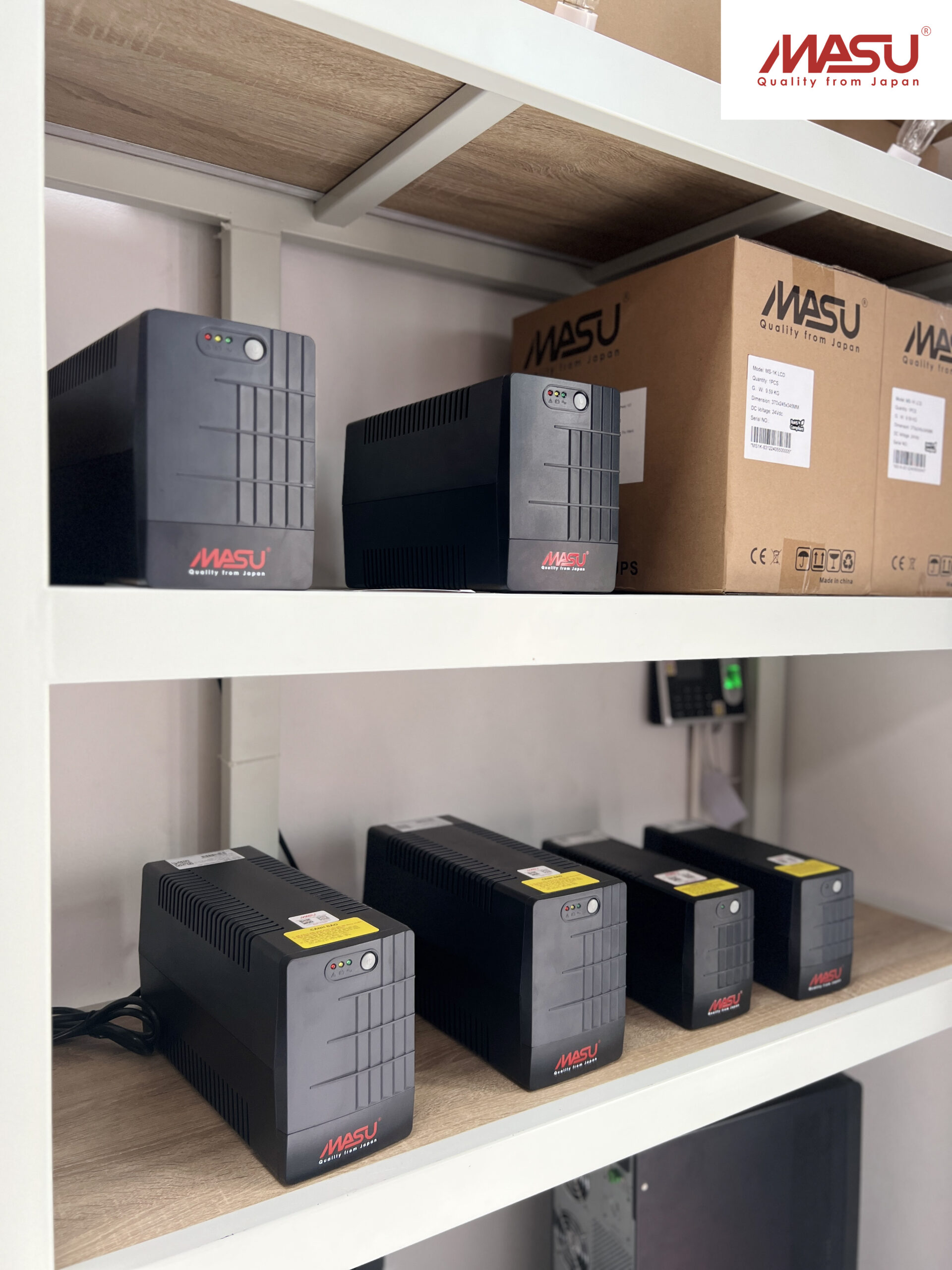 Bộ Lưu Điện UPS Masu MS-2200VA Bộ Lưu Điện UPS Masu MS-2200VA